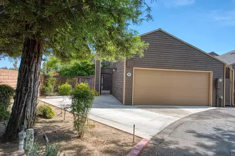 348 Sylmar Ave, Clovis, CA 93612 photo 1