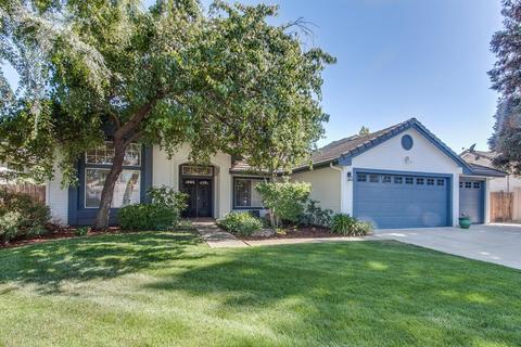 2134 Cromwell Ave, Clovis, CA 93611 photo 1