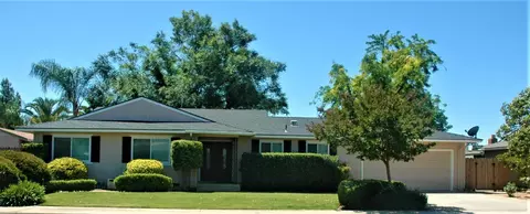 1734 Wrenwood Ave, Clovis, CA 93611 photo 1