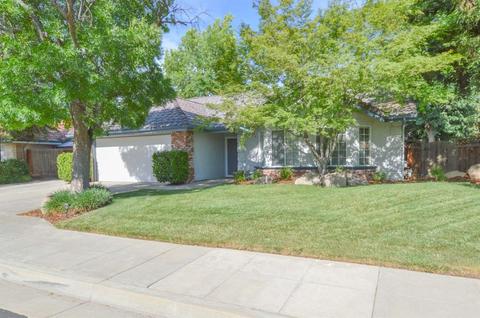 365 Carolina Ave, Clovis, CA 93611 photo 1
