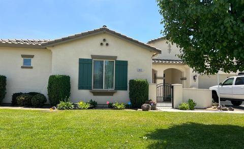 983 E Heidi Ave, Fowler, CA 93625 photo 1