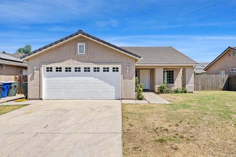 1932 Catherine Ave, Sanger, CA 93657 photo 1