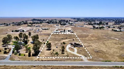 37646 Hwy 145, Madera, CA 93636 photo 1