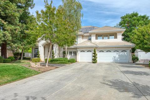 414 W Bedford Ave, Clovis, CA 93611 photo 1