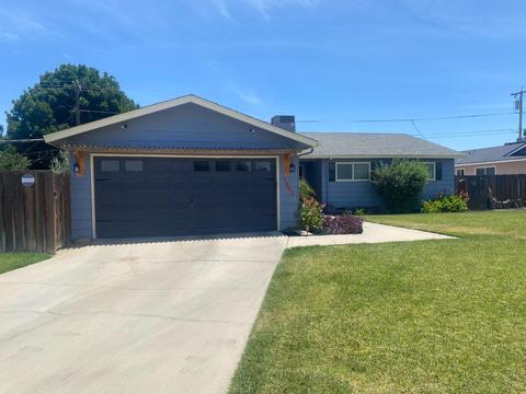 1582 Ashland Dr, Lemoore, CA 93245 photo 1