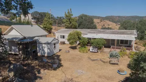 46066 Longview Rd, Squaw Valley, CA 93675 photo 1