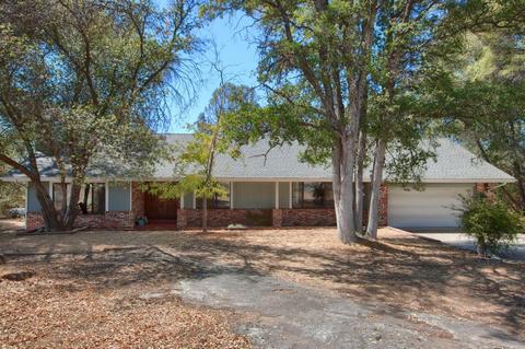 50864 Fair Oaks Pl, Oakhurst, CA 93644