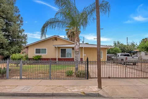1146 E Sierra Way, Dinuba, CA 93618 photo 1