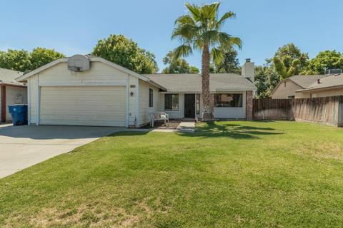2972 Sylmar Ave, Clovis, CA 93612 photo 1