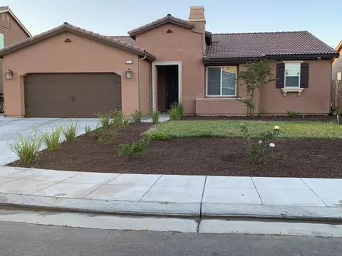 4113 Finchwood Ave, Clovis, CA 93619 photo 1