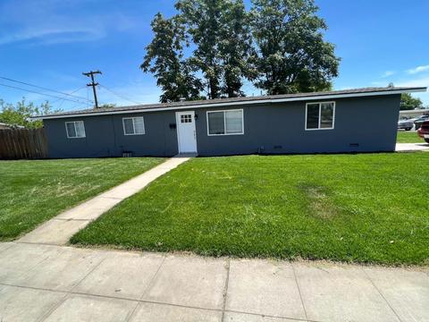 2425 Minnewawa Ave, Clovis, CA 93612 photo 1