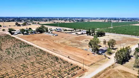 17375 Road 27, Madera, CA 93638 photo 1