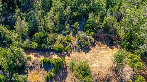 3 Finegold Creek Dr, North Fork, CA 93643