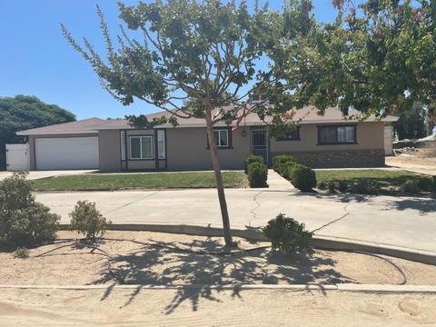 3141 W Caruthers Ave, Caruthers, CA 93609 photo 1