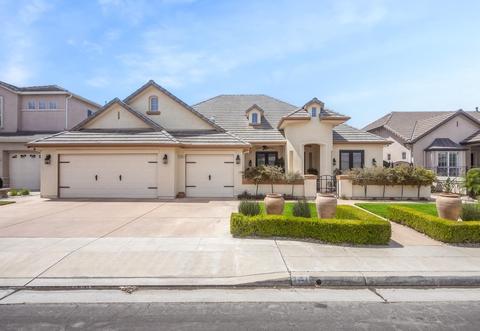124 W Decatur Ave, Clovis, CA 93611 photo 1