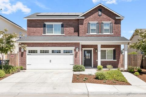 2755 Las Rosas Ave, Clovis, CA 93619 photo 1