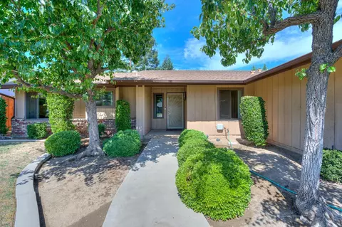 36 Burgan Ave, Clovis, CA 93611 photo 1