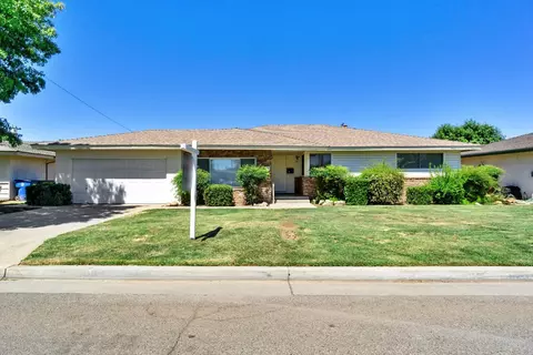 110 Hilton St, Madera, CA 93637 photo 1