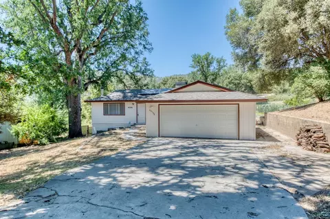 40596 Goldside Dr, Oakhurst, CA 93644 photo 1