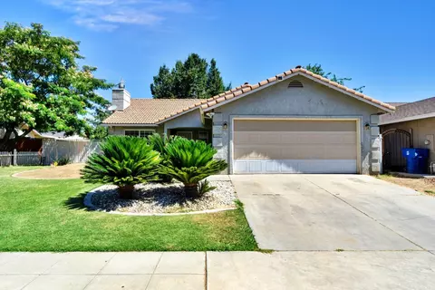 617 Chestnut Ave, Madera, CA 93637 photo 1