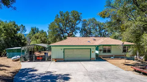 40202 Hillsborough Loop, Oakhurst, CA 93644 photo 1