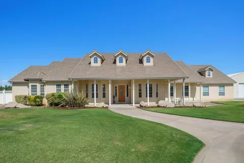 8070 E Morab Ave, Clovis, CA 93619 photo 1
