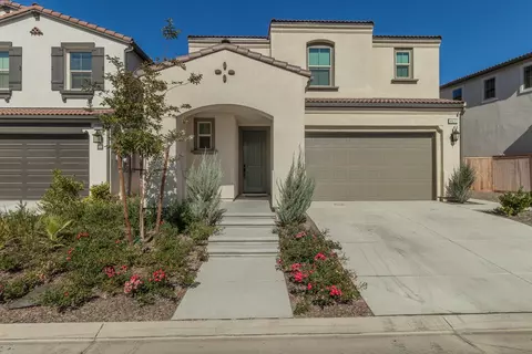 4633 Twin Oaks Rd, Madera, CA 93636 photo 1
