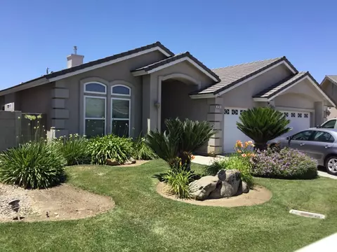 416 Fair Oak Ave, Madera, CA 93637 photo 1
