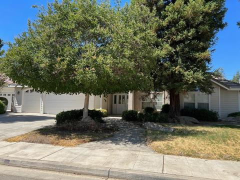 3127 Hillcrest Ct, Madera, CA 93637 photo 1