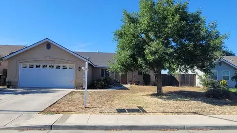 1892 E Lauren Ave, Dinuba, CA 93618 photo 1