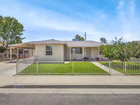 1516 Escalon Ave, Clovis, CA 93611 photo 1