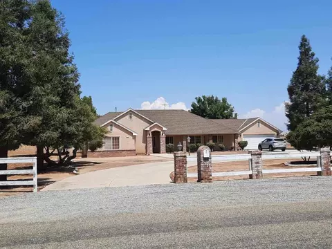 7770 E Nees Ave, Clovis, CA 93619 photo 1