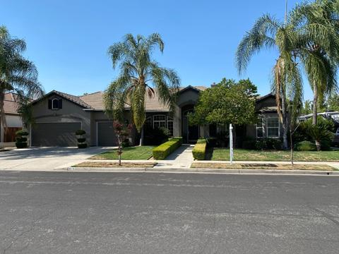 615 W Quincy Ave, Clovis, CA 93619 photo 1