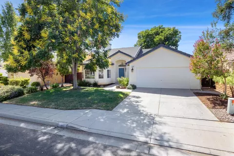 774 Applegate Ave, Clovis, CA 93611 photo 1