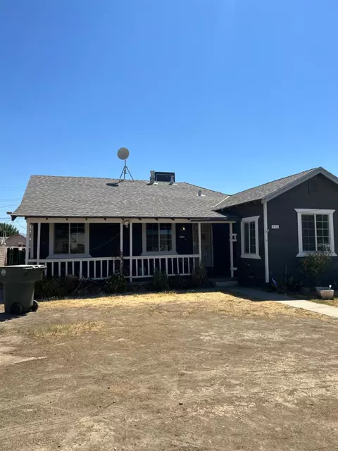 336 Coolidge St, Coalinga, CA 93210 photo 1