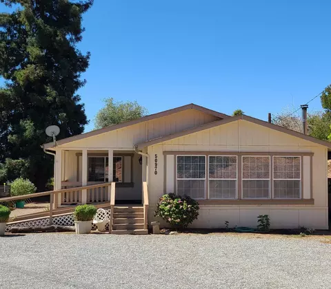 50970 Eshom Valley Dr, Badger, CA 93603 photo 1