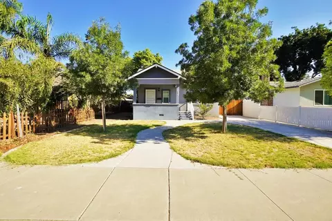 654 C St, Lemoore, CA 93245 photo 1