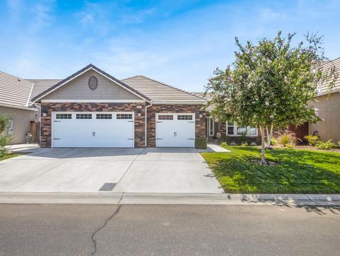 10949 Bernadine Ave, Clovis, CA 93619 photo 1