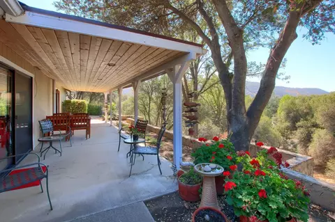 45960 Boulder Pl, Oakhurst, CA 93644 photo 1