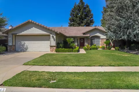 1442 Carson Ave, Clovis, CA 93611 photo 1