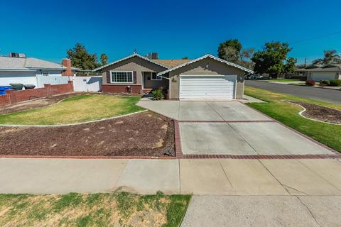 232 E Bainbridge Dr, Hanford, CA 93230 photo 1