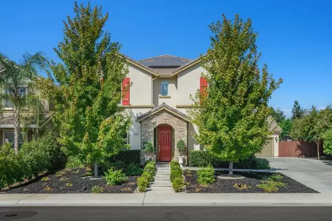 2868 Graybark Ave, Clovis, CA 93619 photo 1