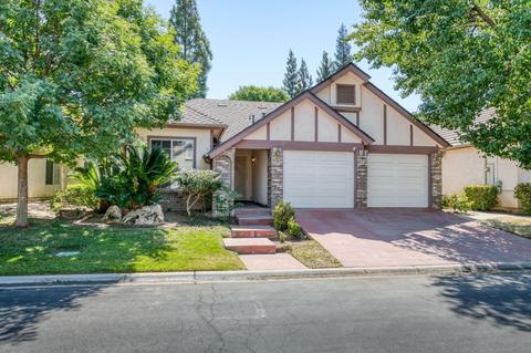 2312 Dawson Cove Ln, Clovis, CA 93611 photo 1