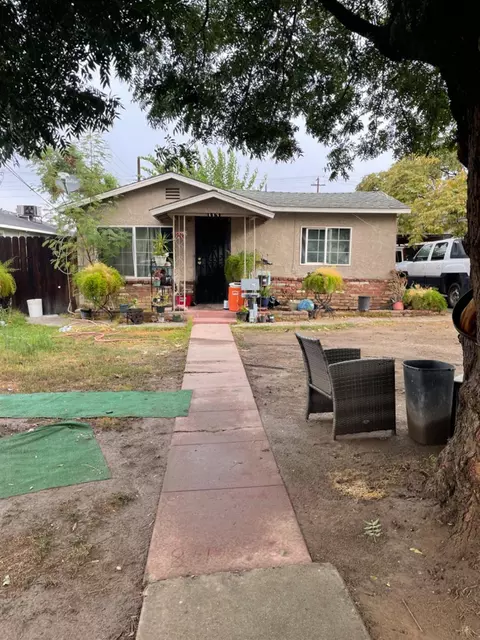 113 W Lewis St, Madera, CA 93637 photo 1