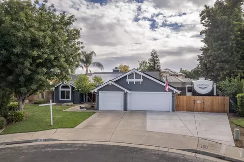 516 Sylmar Ct, Clovis, CA 93611 photo 1