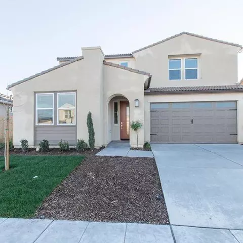 980 Spring St W, Madera, CA 93636 photo 1