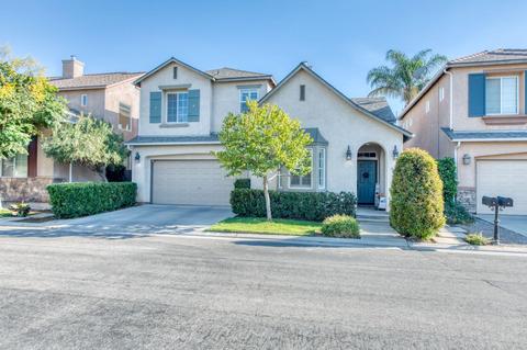 74 W Scandia Ln, Clovis, CA 93619 photo 1