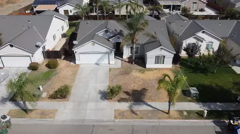 1646 Persimmon, Lemoore, CA 93245 photo 1