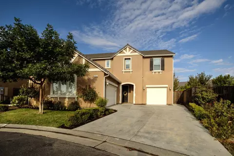 3757 Chessa Ln, Clovis, CA 93619 photo 1