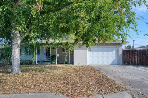 619 W Mitchell Ave, Clovis, CA 93612 photo 1